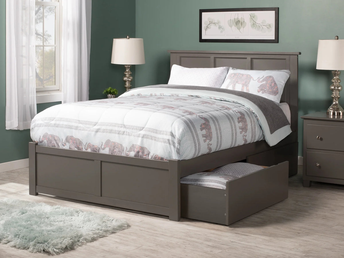King Solid Wood Platform Bed with Footboard & 2 Storage Drawers in Grey D265