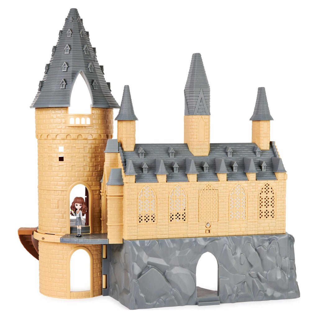 Hogwarts Castle with Lights and Sounds P245