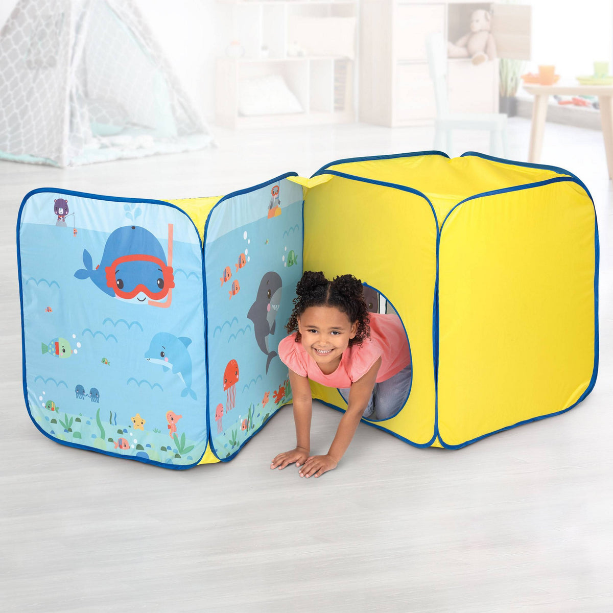Pop Up Play Tent Submarine Adventure with Projector Toy L84394