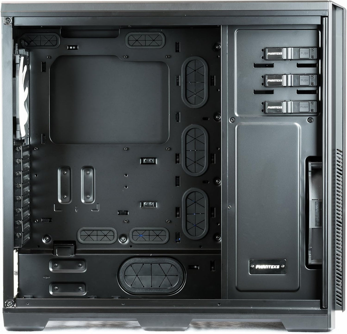 Full Tower Chassis Black U20900