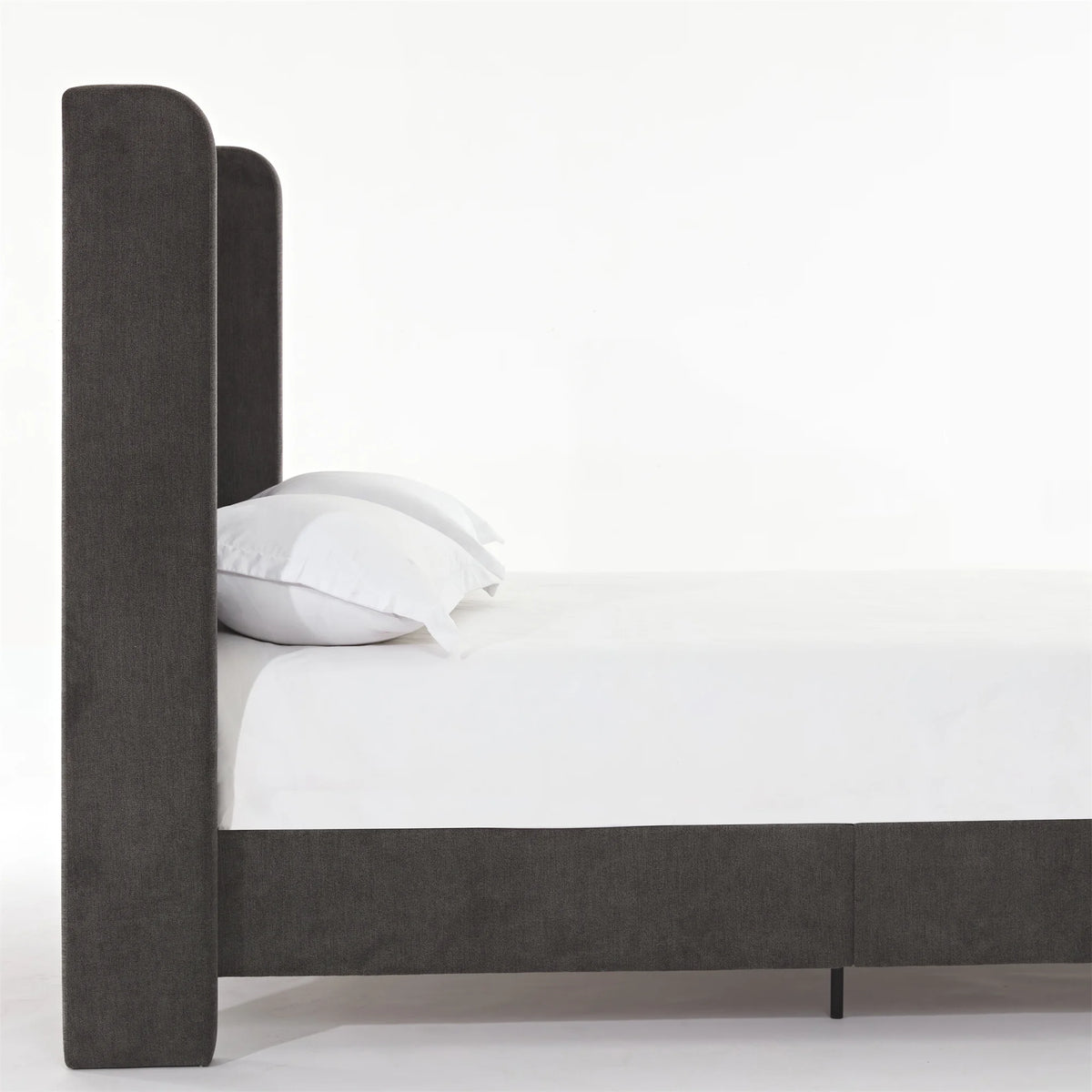Queen Size Upholstered Platform Bed Frame with Wingback Headboard M4044