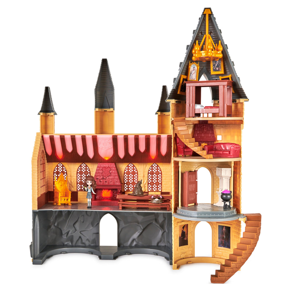 Hogwarts Castle with Lights and Sounds P245