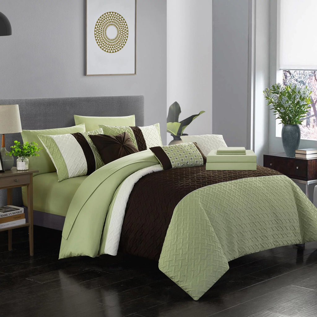 Queen 10 Pieces Green Bed In A Bag E1843