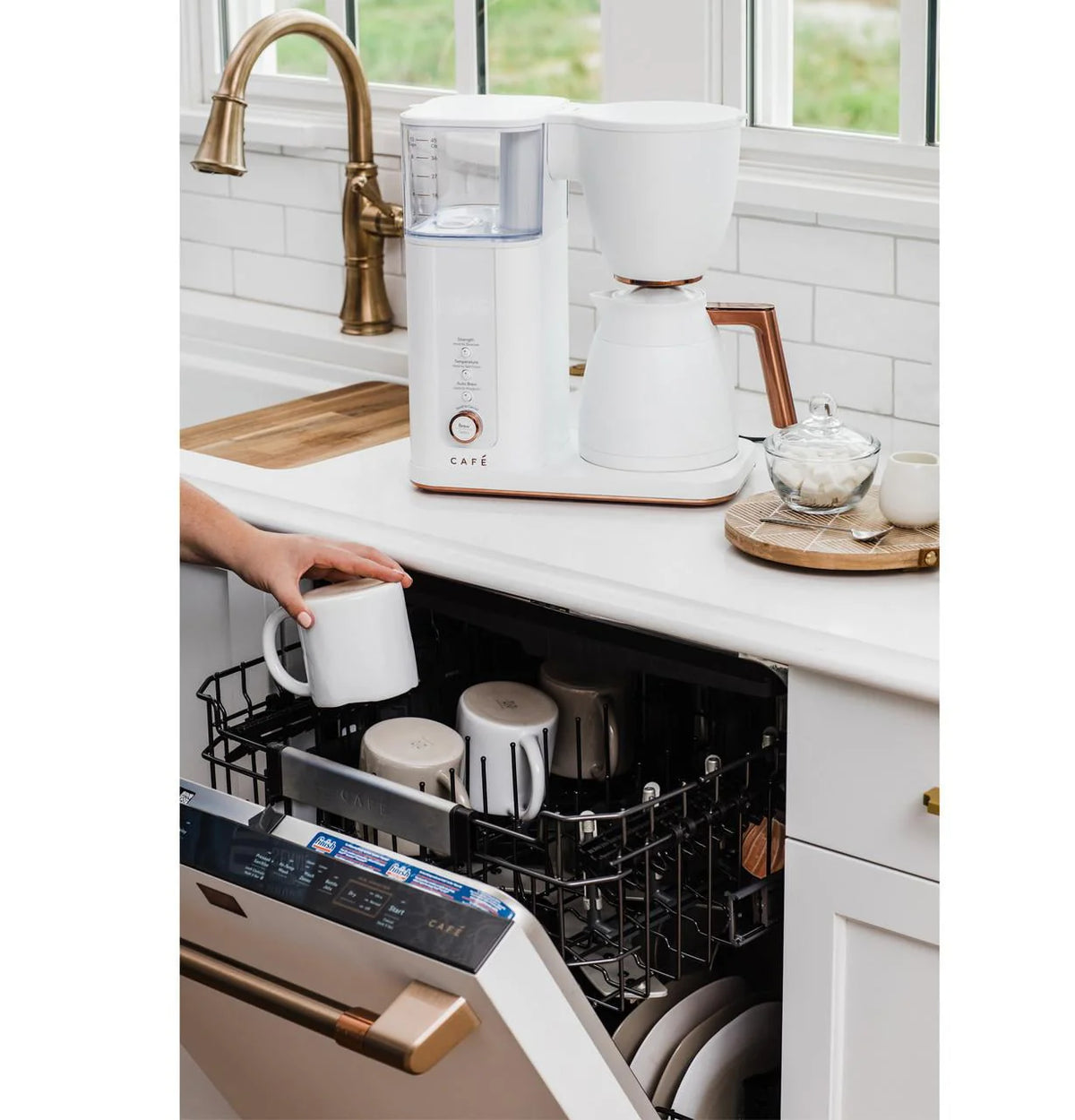 10-Cup WiFi Coffee Maker Matte White A59781