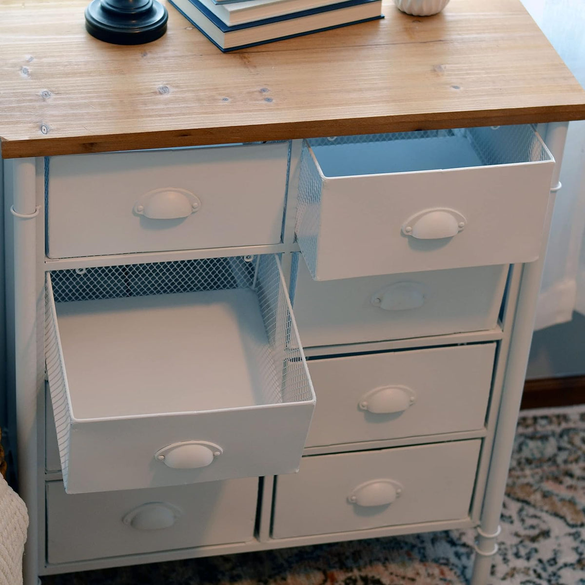 White 8 Drawer Accent Cabinet with Solid Wood Top and Metal Mesh Detailing Y810