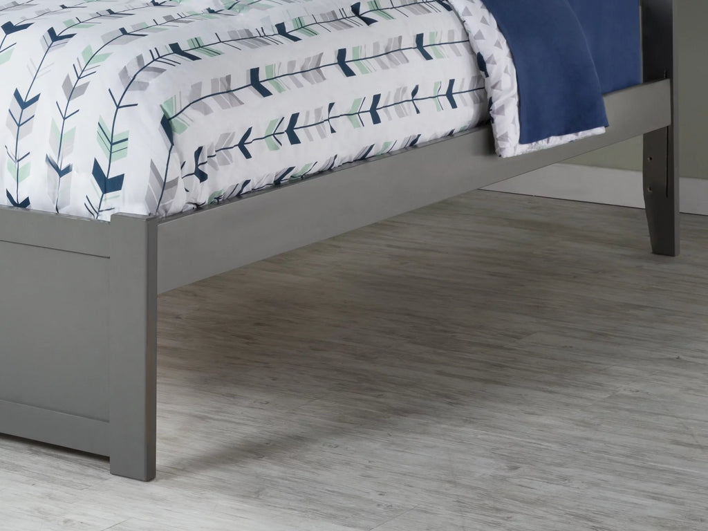 King Solid Wood Platform Bed with Footboard & 2 Storage Drawers in Grey D265